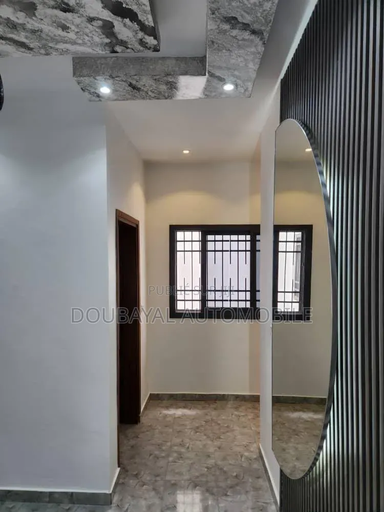 4chbre Villa dans Golf Nord Marché, Guediawaye à Vendre