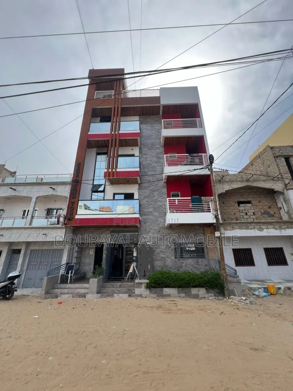 4chbre Villa dans Golf Nord Marché, Guediawaye à Vendre