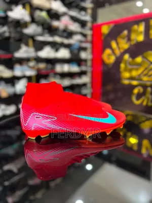 Nike Mercurial Crampon Dispo Avec Livraison