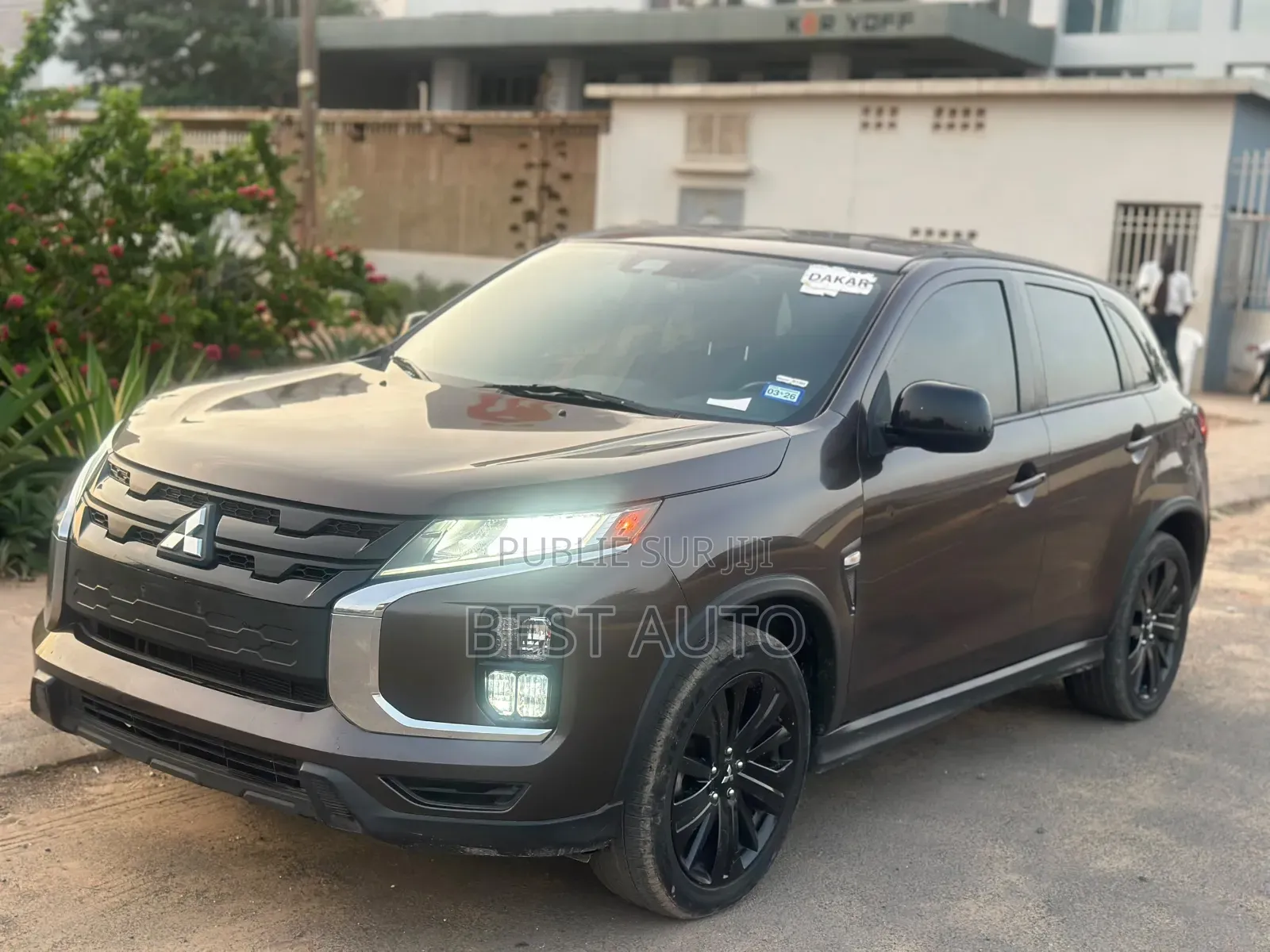 Mitsubishi Outlander 2022 Marron