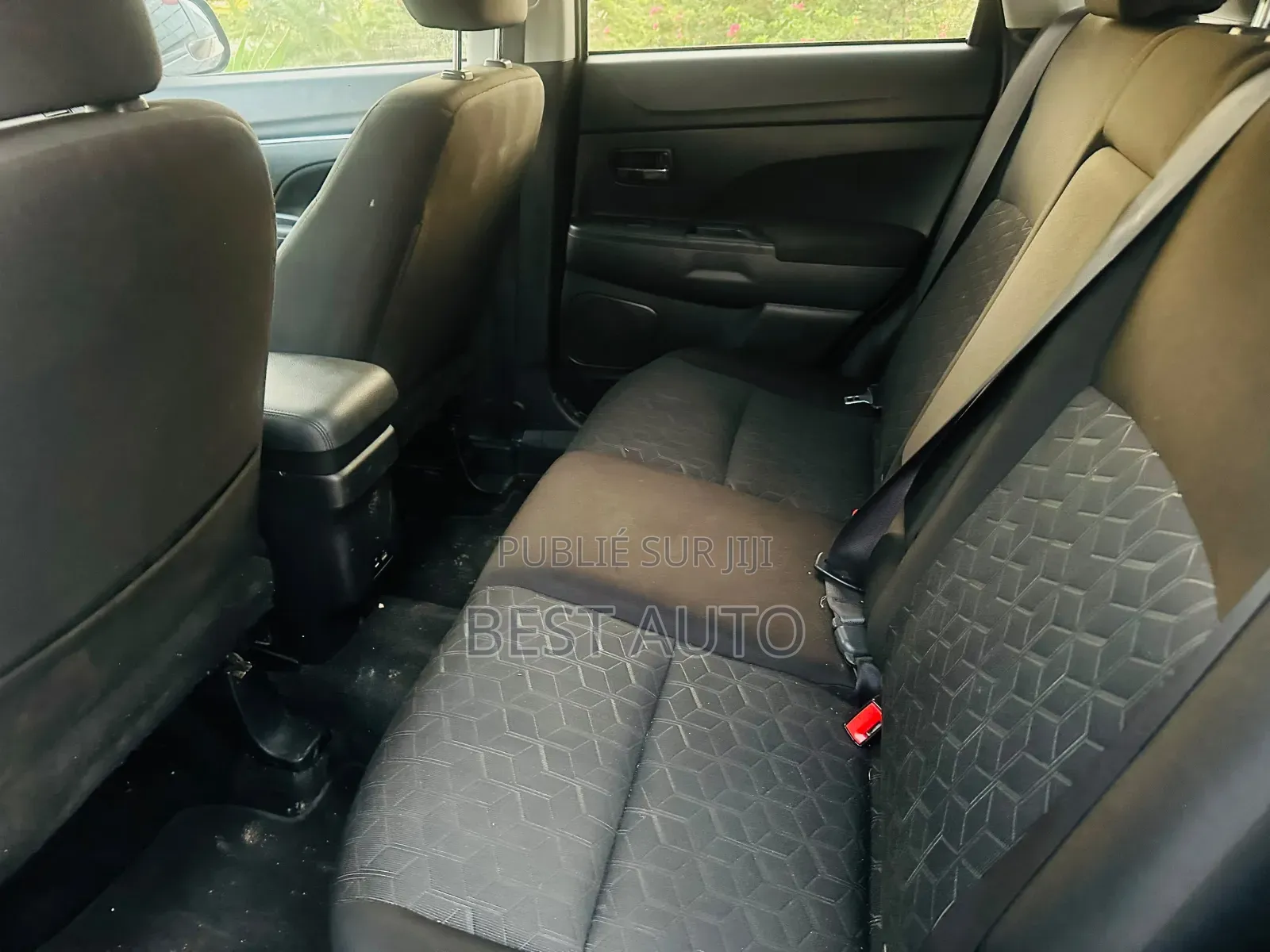 Mitsubishi Outlander 2022 Marron
