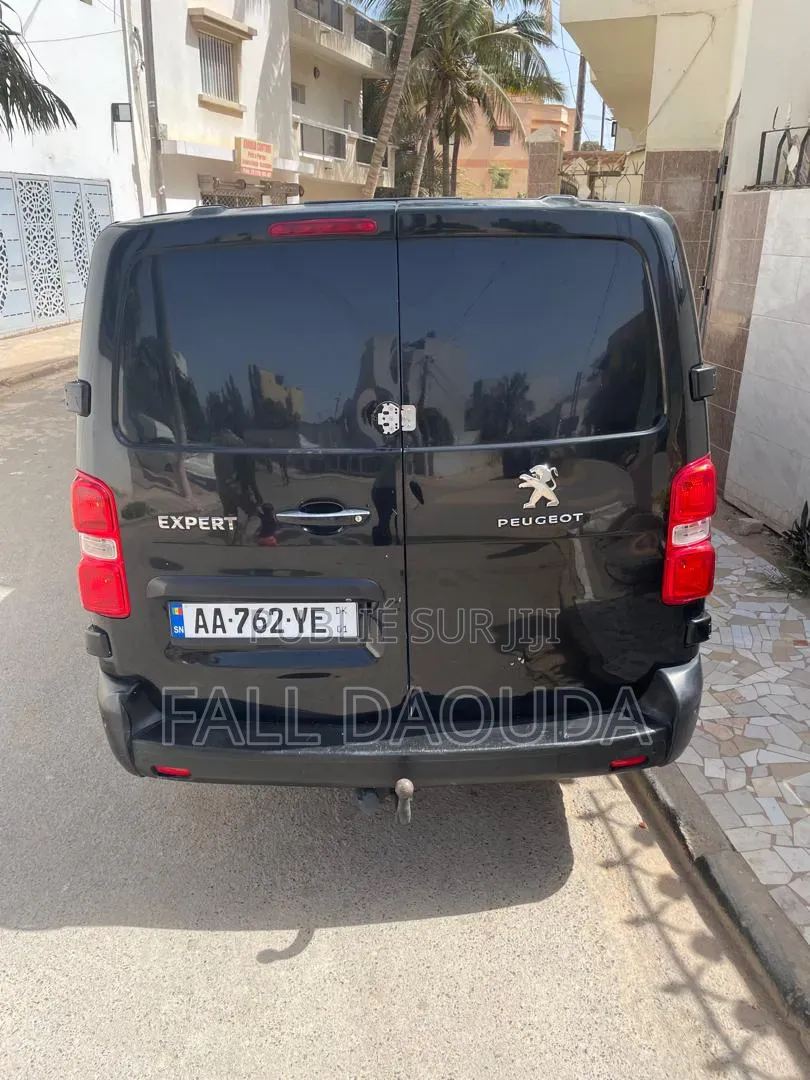Peugeot Expert 2020 Noir