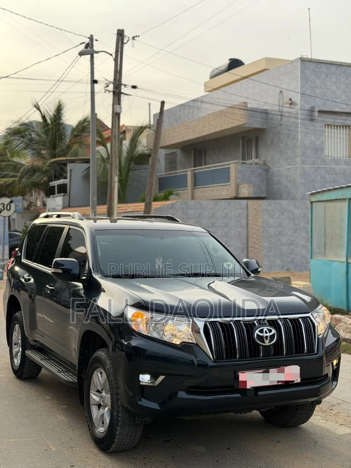 Toyota Land Cruiser Prado 2023 Noir