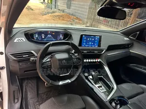 Peugeot 3008 2019 Blanc