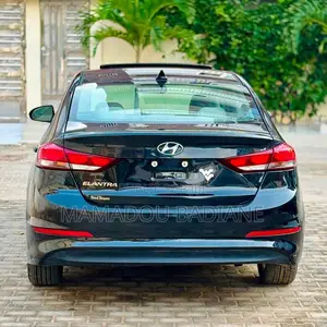 Hyundai Elantra 2017 Bleu