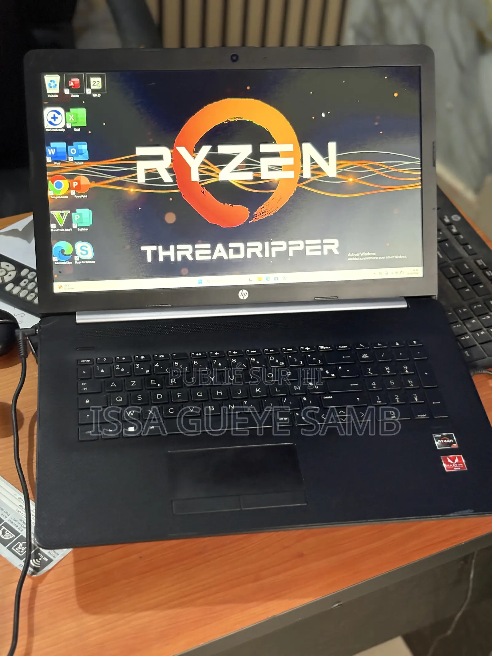 Ordinateur portable HP 15-dw3031 8GB AMD Ryzen 7 HDD 500GB