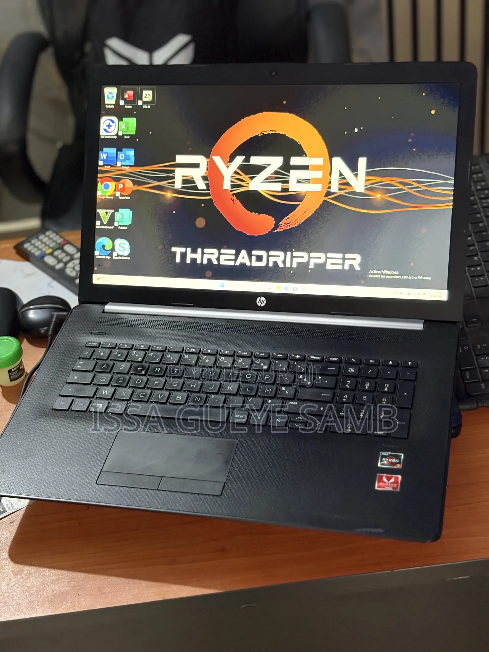 Ordinateur portable HP 15-dw3031 8GB AMD Ryzen 7 HDD 500GB