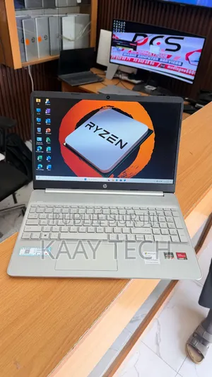 HP Pavilion Gaming Laptop 15-dk2xxx 8GB AMD Ryzen 3 SSD 512GB