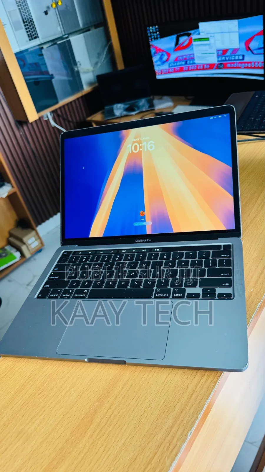 Ordinateur portable Apple MacBook Pro 2020 8GB Intel Core i5 SSD 256GB