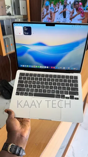 Nouveau Apple MacBook Air 2022 M2 8GB Apple M2 SSD 256GB
