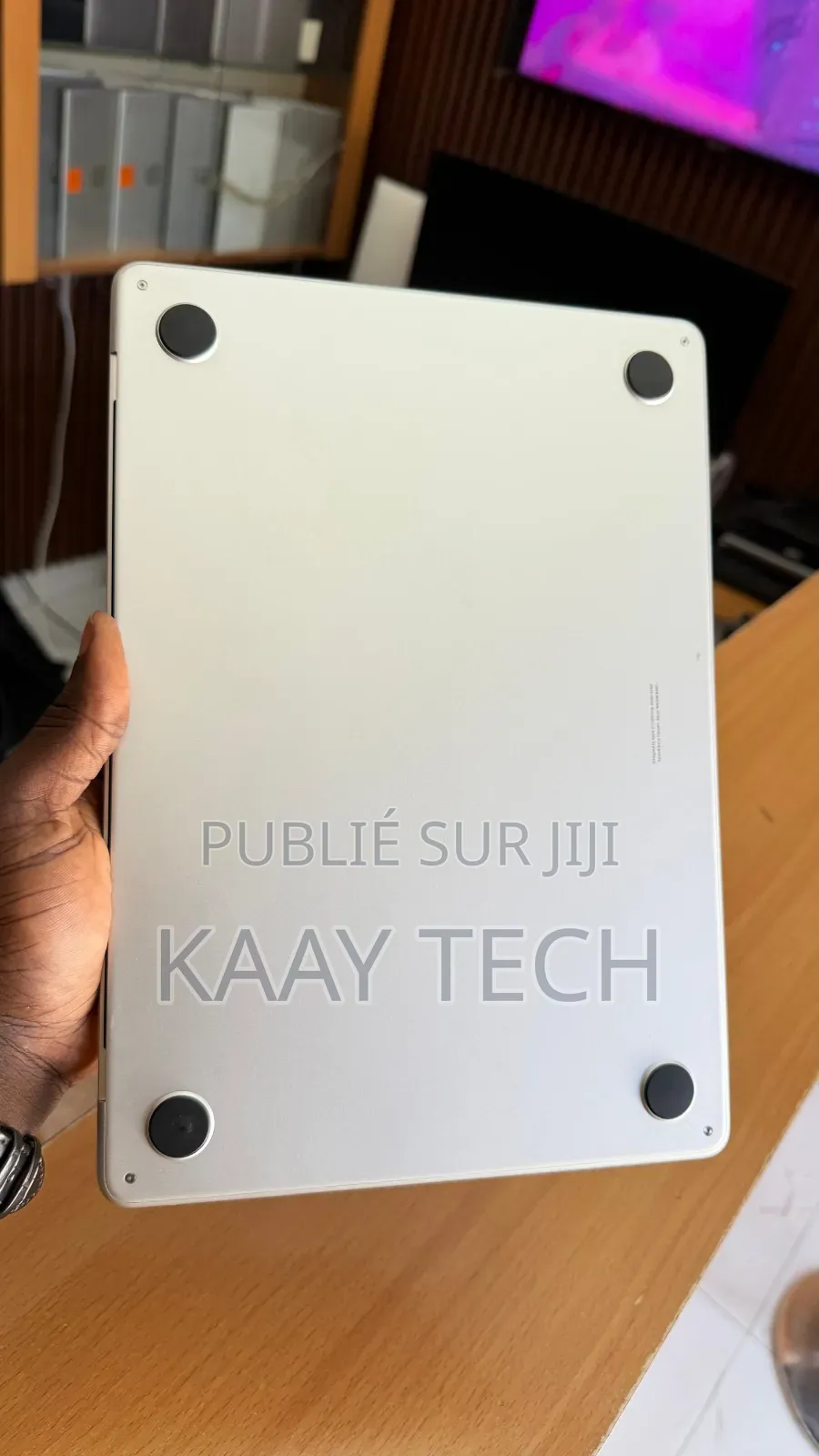 Nouveau Apple MacBook Air 2022 M2 8GB Apple M2 SSD 256GB
