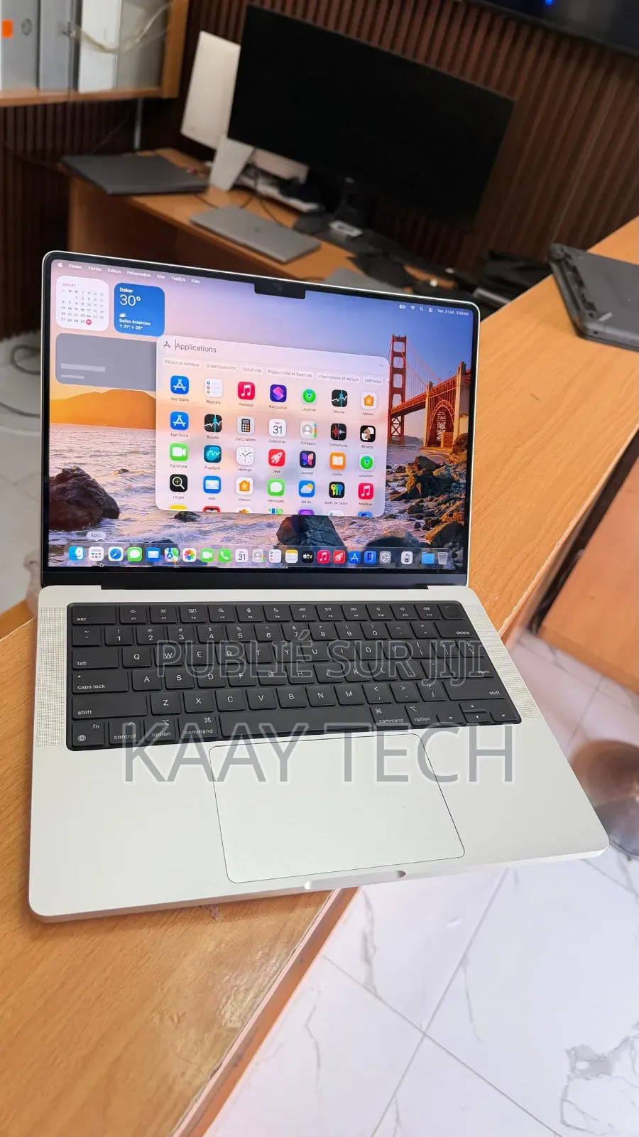 Nouveau Apple MacBook Pro 2023 M2 16GB Apple M2 SSD 1T