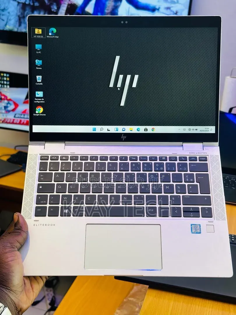 Nouveau HP EliteBook x360 1030 G8 16GB Intel Core i5 SSD 512GB