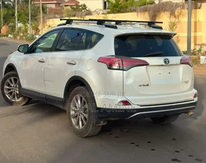 Toyota RAV4 2017 Blanc