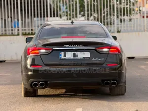 Maserati Quattroporte 2015 Noir Mat