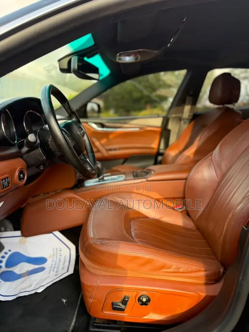 Maserati Quattroporte 2015 Noir Mat
