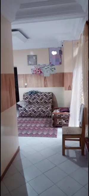 4chbre Villa dans Saly, Thiès Sud à Vendre