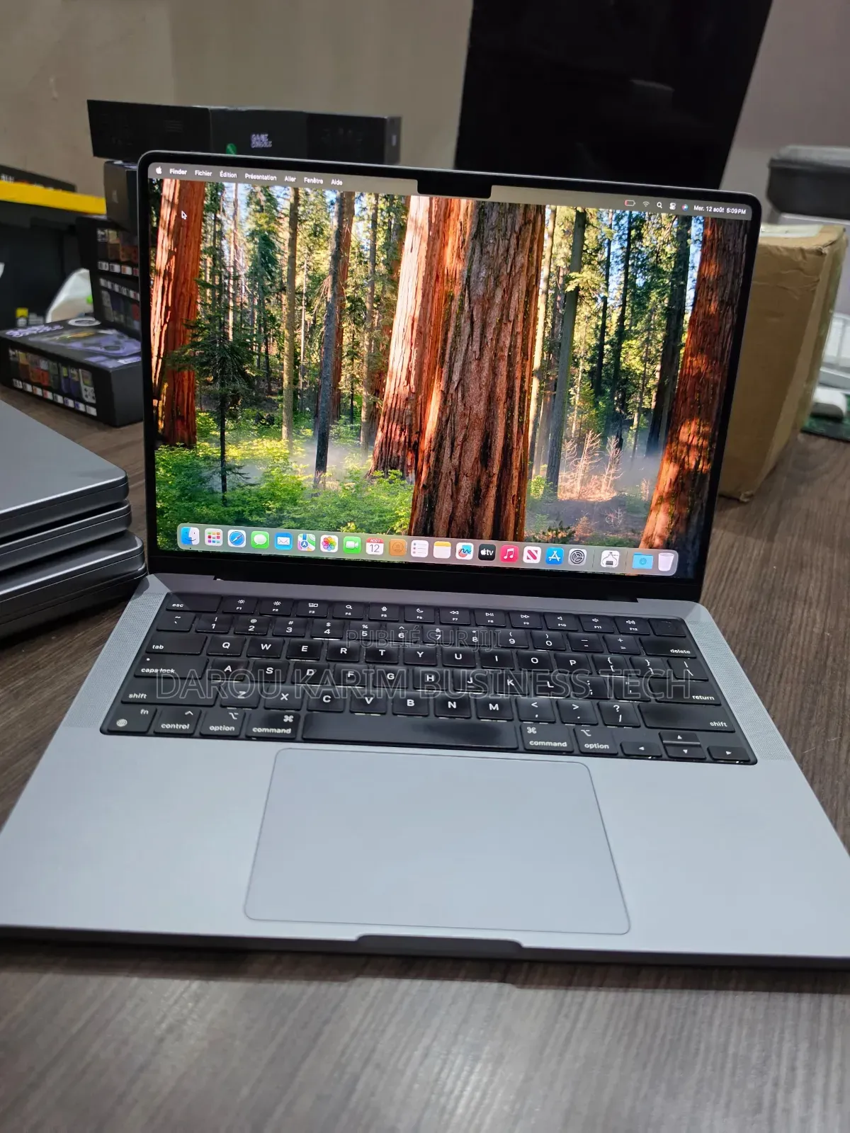 Nouveau Apple MacBook Pro 2021 M1 16GB Apple M1 Pro SSD 512GB