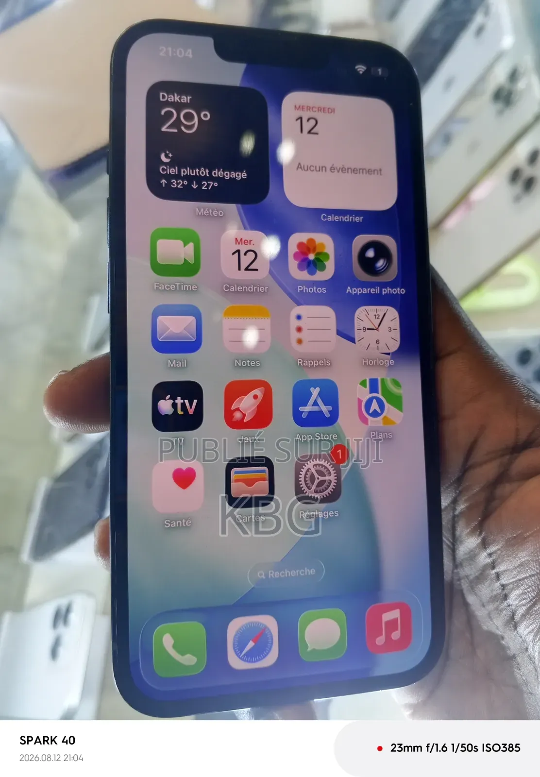 Nouveau Apple iPhone 13 128 GB Vert
