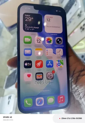 Nouveau Apple iPhone 13 128 GB Vert