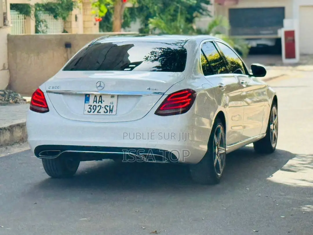 Mercedes-Benz C300 2015 Blanc