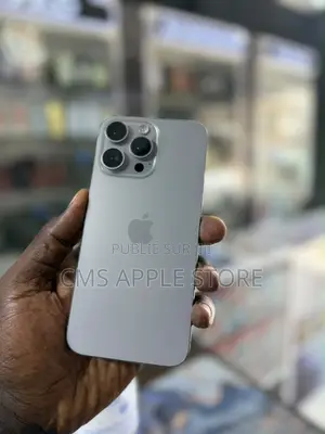 Apple iPhone 15 Pro Max 256 GB Gris