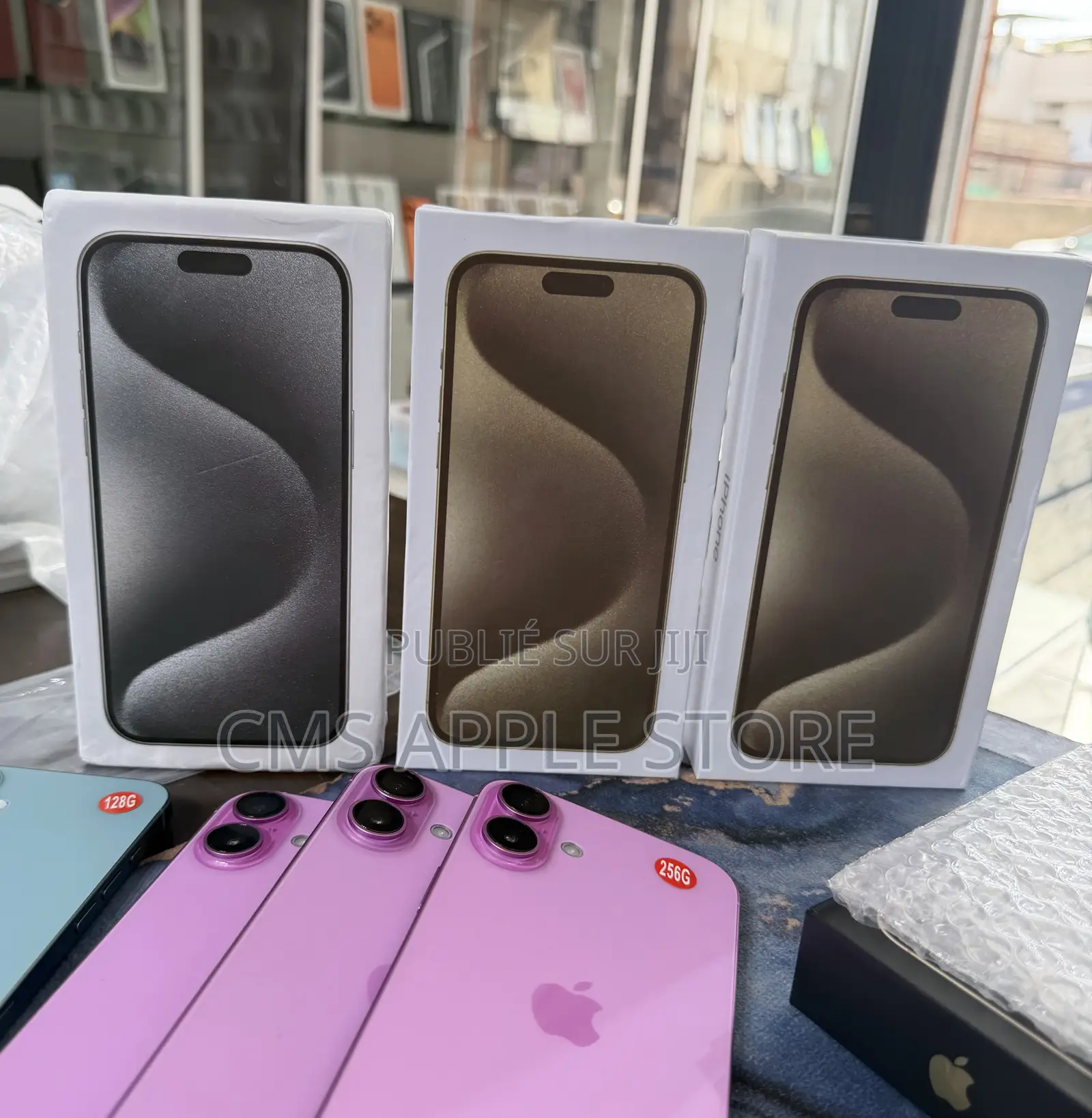 Nouveau Apple iPhone 15 Pro Max 256 GB Autre