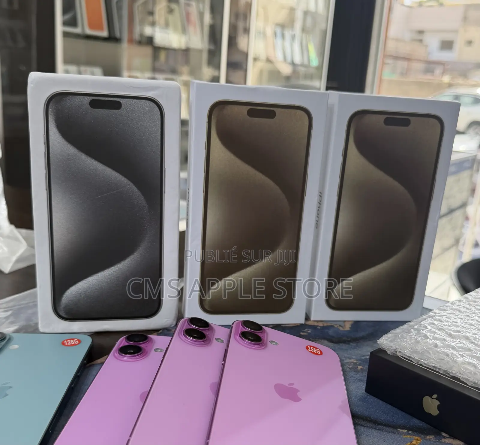 Nouveau Apple iPhone 15 Pro Max 256 GB Autre