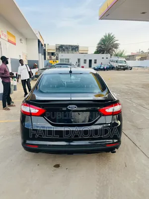 Ford Fusion 2016 Noir