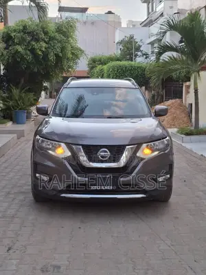 Nissan Rogue SV AWD 2019 Gris