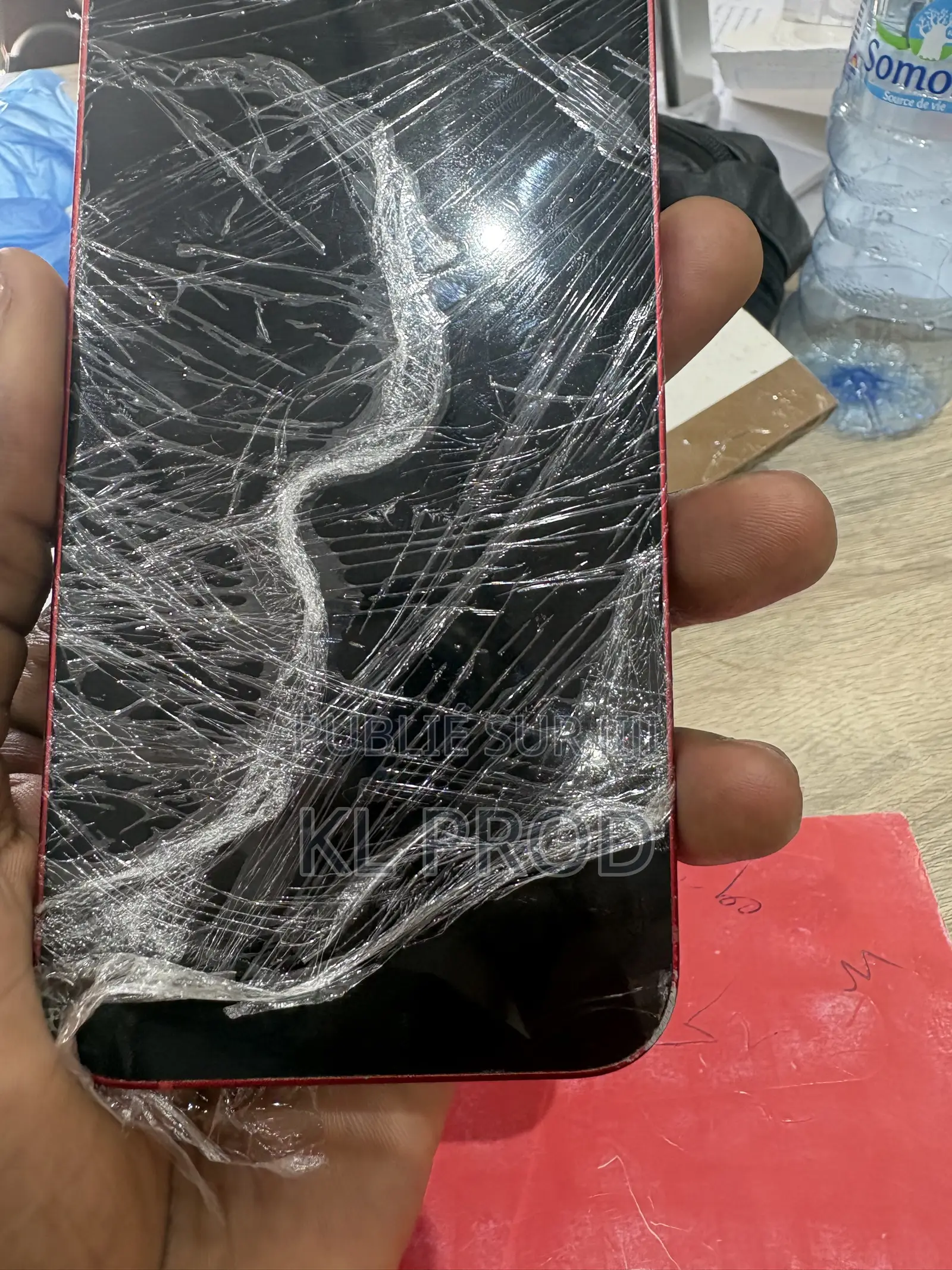 Nouveau Apple iPhone 13 128 GB Rouge