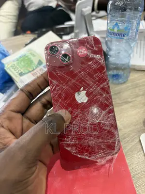 Nouveau Apple iPhone 13 128 GB Rouge