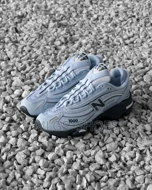 New Balance 1000 (Autre )