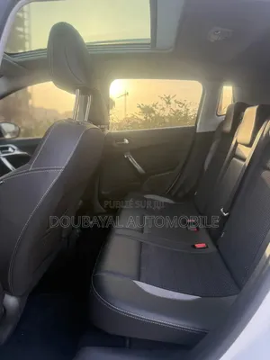 Peugeot 2008 2017 Blanc