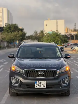 Kia Sorento 4dr SUV 2016 Gris