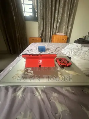Nintendo Swintch Oled Red Edition (Collector) Dispo Avec Carte Fifa 23