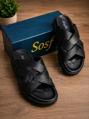 Plusieurs Modèles De Sandale Orthopédique Disponible
