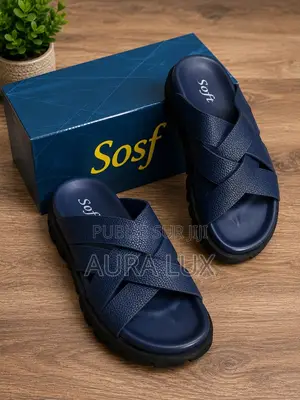 Plusieurs Modèles De Sandale Orthopédique Disponible