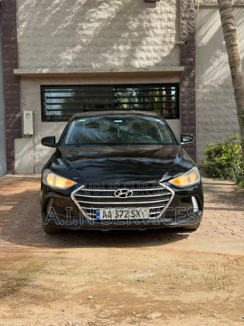 Hyundai Elantra 2018 Noir