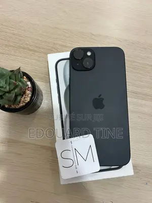 Nouveau Apple iPhone 15 128 GB Noir