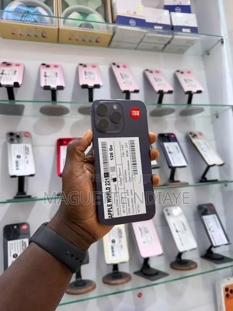Nouveau Apple iPhone 14 Pro Max 128 GB Violet