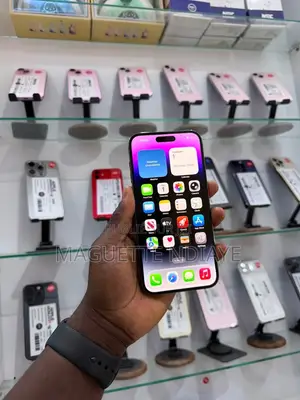Nouveau Apple iPhone 14 Pro Max 128 GB Violet