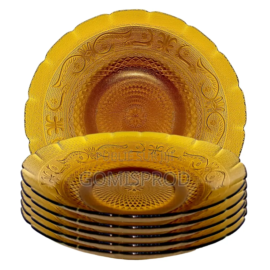 Ensemble De 6 Assiettes Verre Transparent Ambré Profond.