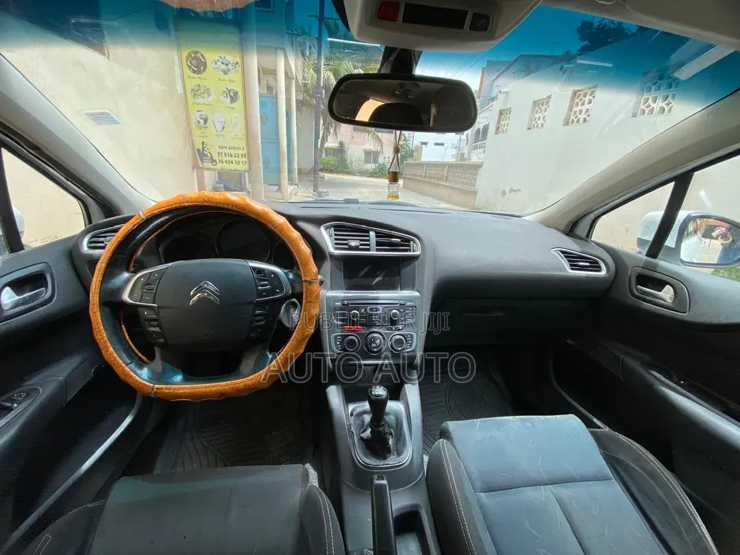 Citroen C4 2012 Blanc