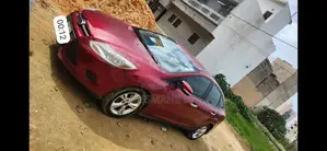 Ford Focus 2013 Rouge