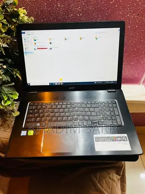 Nouveau Acer Aspire E5-731G 8GB Intel Core i5 SSD 512GB