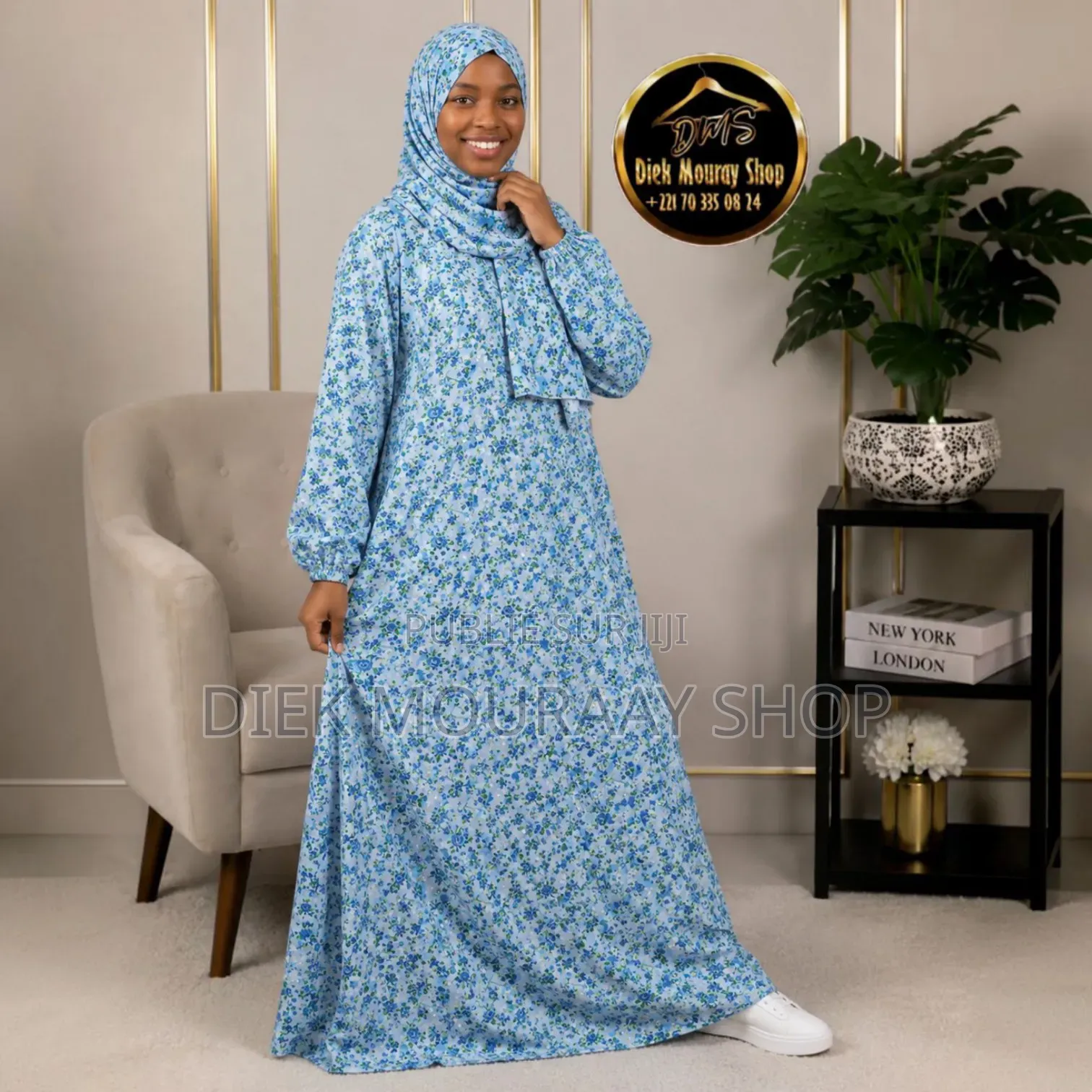 Robe Avec Voile Intégré