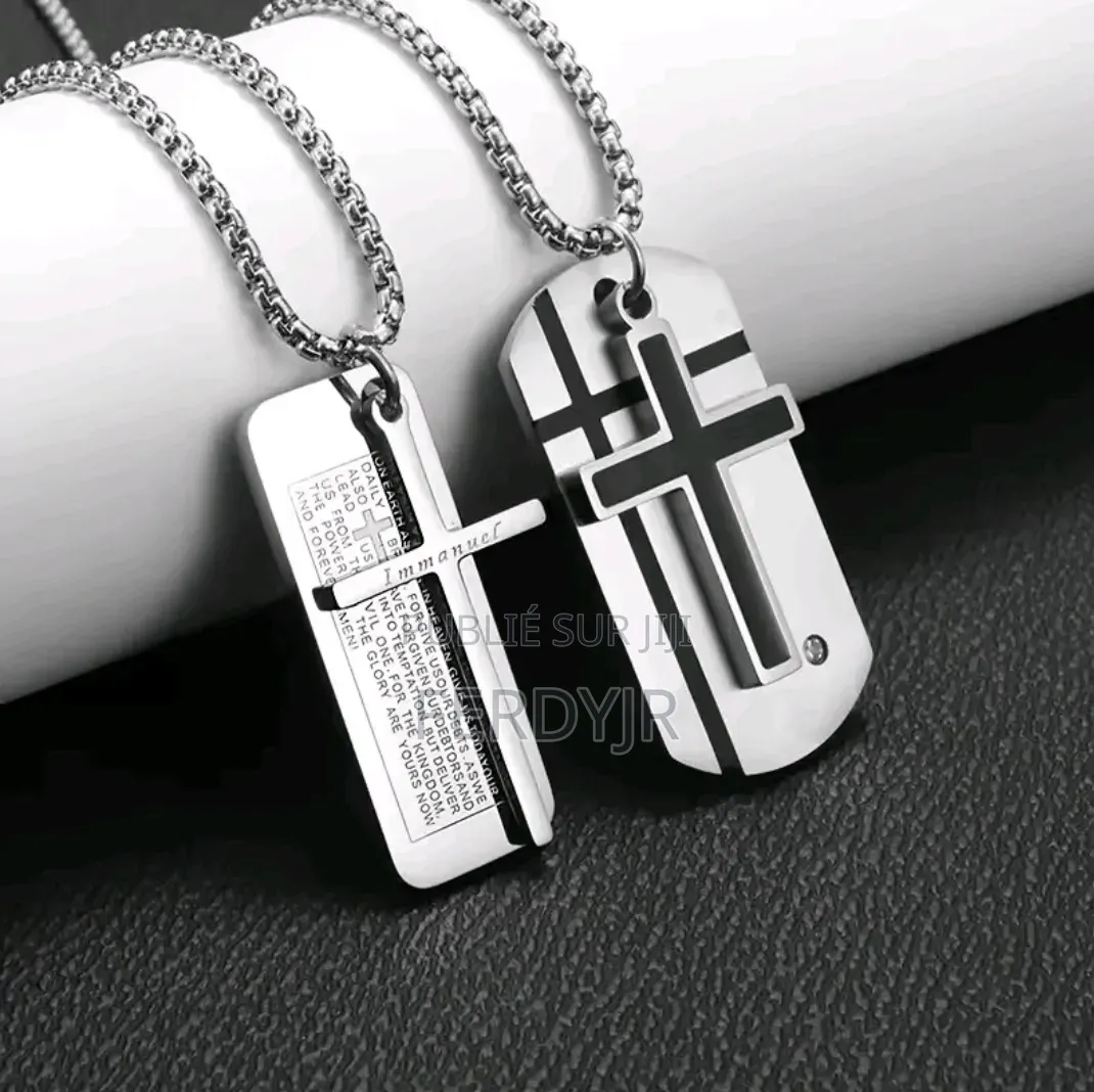 Collier Croix Emanuelle/Pendentif Biblic Notre Père Livraison Incluse