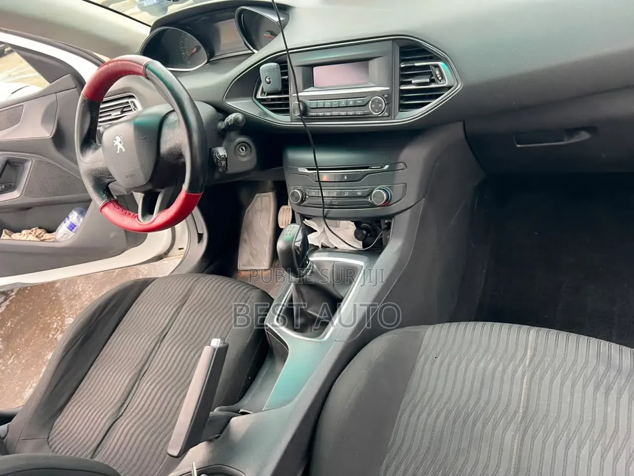Peugeot 308 2016 Blanc