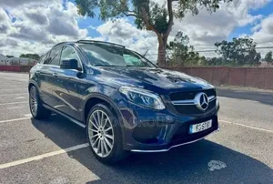 Mercedes-Benz GLE-Class 2017 Bleu